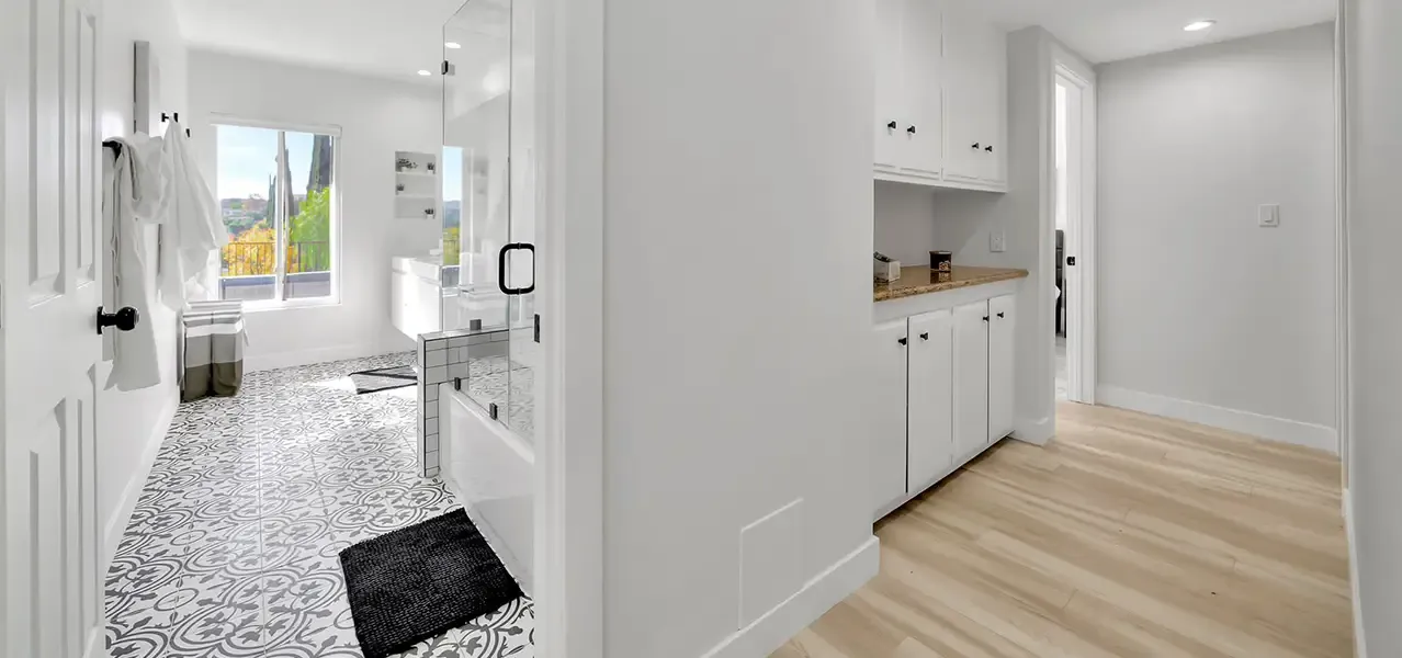 proj woodland hills bright renovation gallery 13