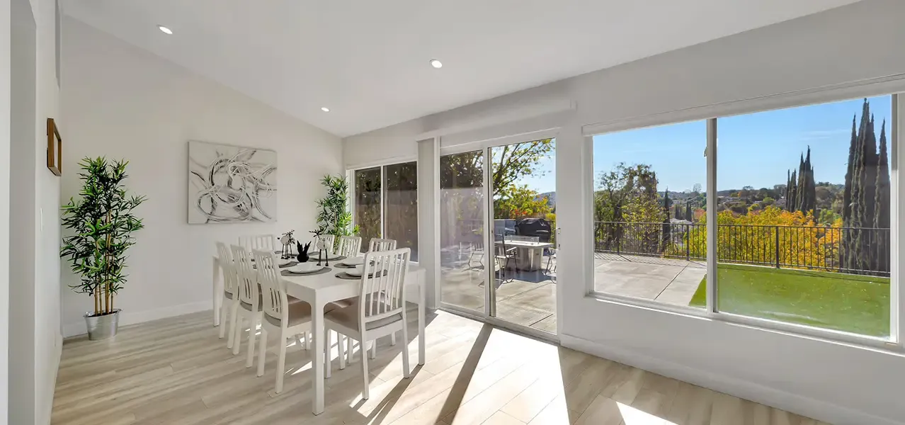 proj woodland hills bright renovation gallery 4