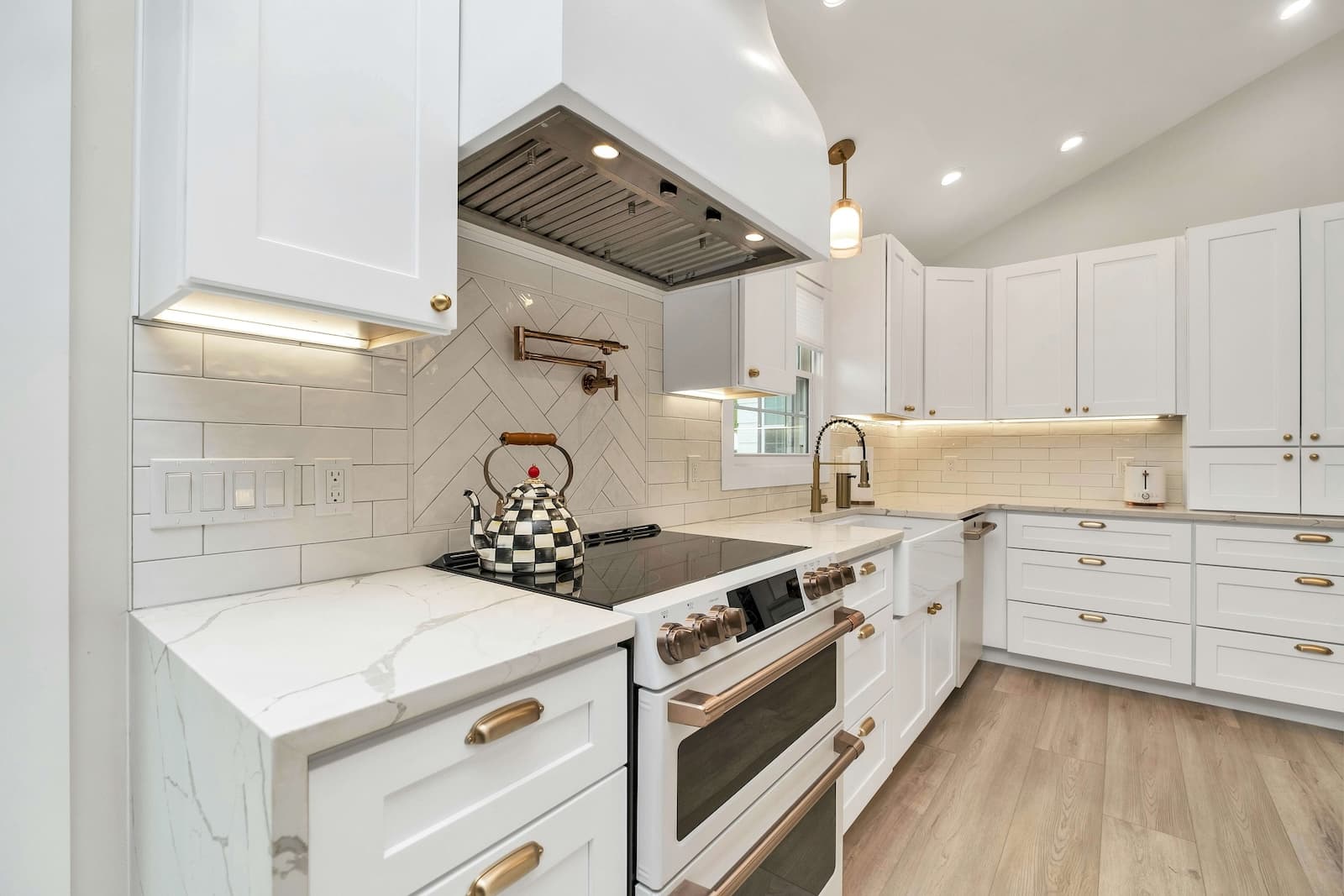 Kitchen Remodeling in Northridge