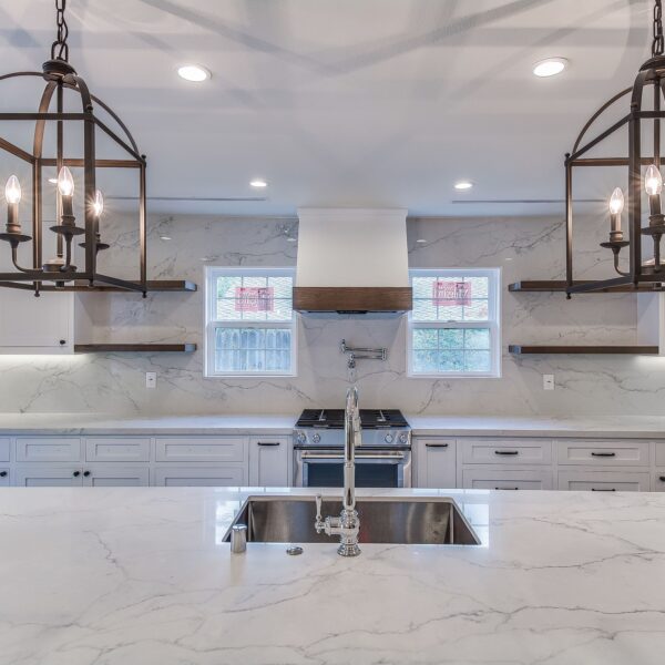 white marble countertop island min - Projects