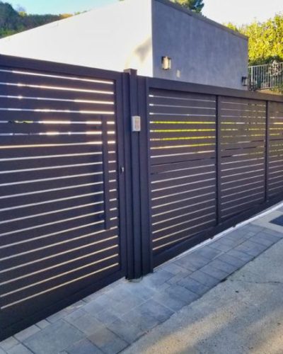 iron gates in west hills