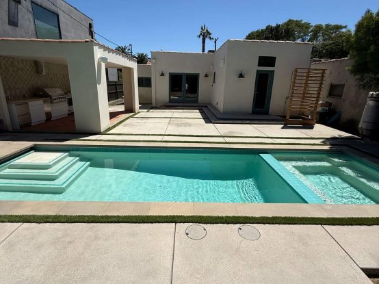 backyard-remodeling-with-pool-venice